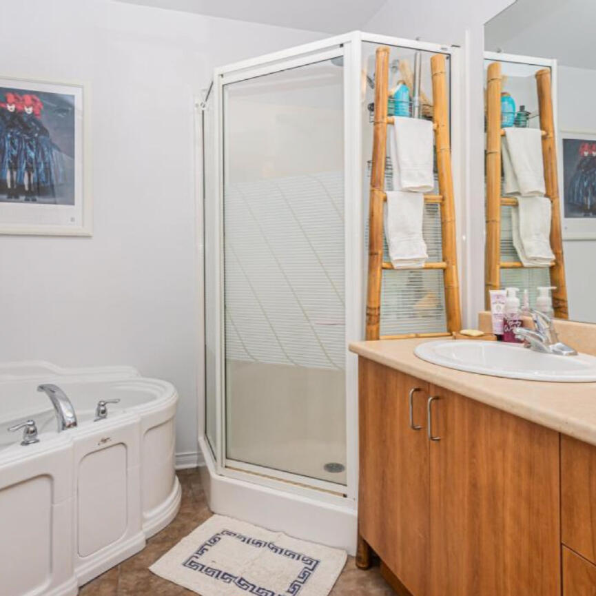 Evelyn 1 - Avant - salle de bain